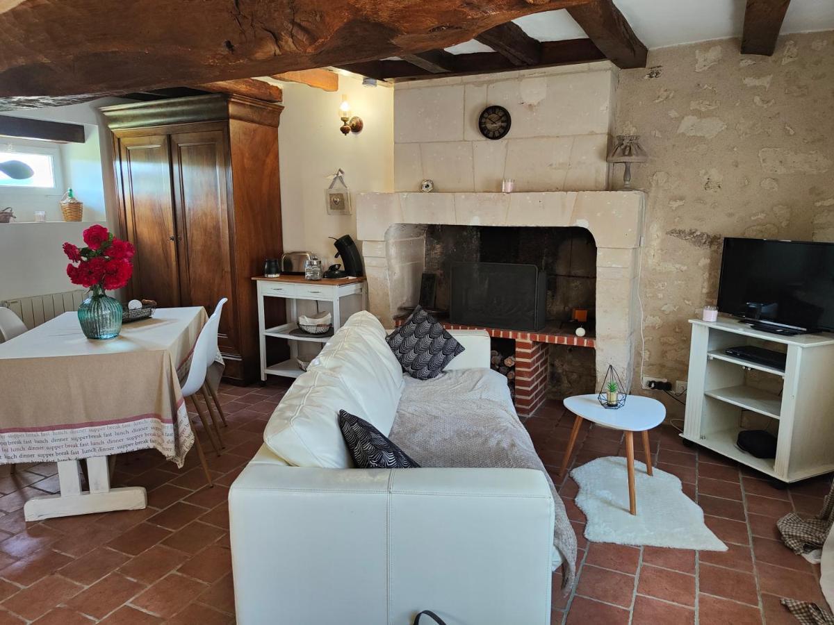 Gite Les Piraudieres Noyant-de-Touraine Exteriér fotografie